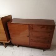 Belle commode 4 tiroirs et porte vintage