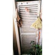  3 volets anciens en bois dans leur jus, H 1,86 m l 66/64/. 