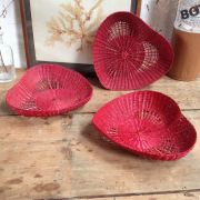 Trio de corbeilles vintage en osier rouge
