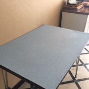 Table formica
