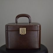 Vanity case vintage en cuir avec tissu écossais et miroir à 