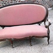 CANAPE VOLTAIRE EN VELOURS ET NOYER