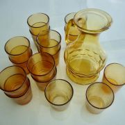 Service carafe et 15 verres vintage 