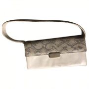 Magnifique sac à main en cuir véritable