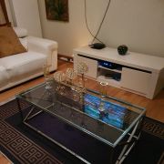table basse chromer et vitrer (neuf dans sa boite )