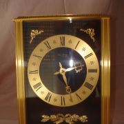 Pendule de prestige Hour Lavigne