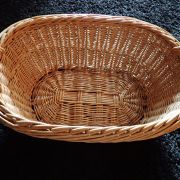 Grand panier en osier ancien