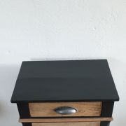 Petit meuble d'appoint ou chevet