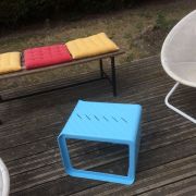 Table plastique Stamp