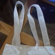 2 shorts à bretelles