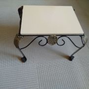 Table basse avec fer forgé très rustique