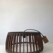 Suspension en bois et osier