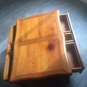 Table basse en bois massif 
