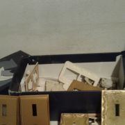 Appareillage électrique en laiton divers dimention