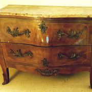 Commode en merisier style Louis XV