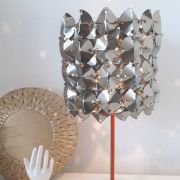 Lampe 70's métal upcyclin et pied en métal orange