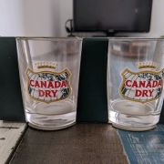 Verre à eau vintage canada dry