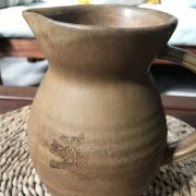 Pichet en terre cuite vintage 