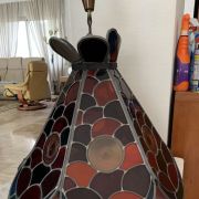 Suspension luminaire vitrail. Bordeaux, bleu, vert.