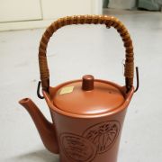 Petite théière marron