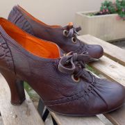 DERBIES CUIR TALONS BOBINES ESPRIT VINTAGE