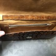 sac a main en croco vintage