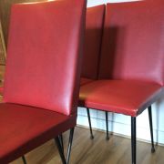 Chaise rétro vintage pieds compas 