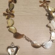 Parure bijoux nacre.