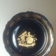 Assiette en porcelaine, dorée à l'or