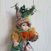 ancienne poupée arlequin