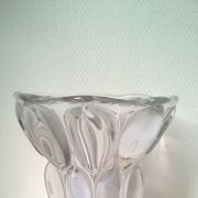 Vase en cristal de Sèvres modèle Etrusque (non signé )