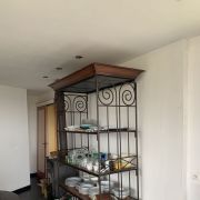 Étagère bois et chiffon 