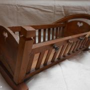 berceau jouet ancien