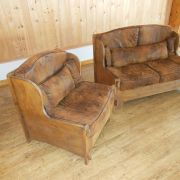 Canapé et fauteuil vintage  de fabrication artisanale 