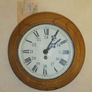 Magnifique  pendule  murale Années 20 / 30 à clé