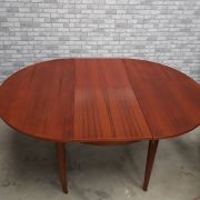 table  style scandinave