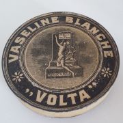 Boite métal 1930 vaseline blanche Volta 