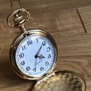 Montre à Gousset à clapet monochrome dorée