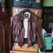 Veste cuir courte marron foncée