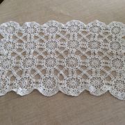 Napperon au crochet blanc