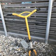 Trottinette vintage 3 roues en métal marque JUDEZ