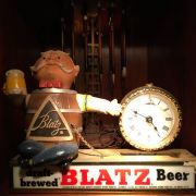 Objet de Pub bière Blatz pendule