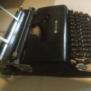 Exceptionnelle black Lettera 22