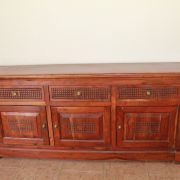 Bahut en acacia massif grande capacité de rangement