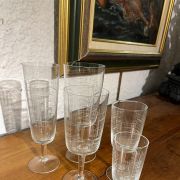 ensemble de 50 verres années 50 