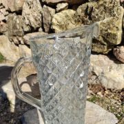 Pichet en verre plein pesant 1kg