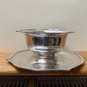 Saucière et petit plat assorti en métal argenté