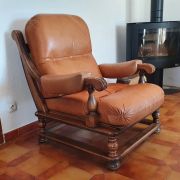 Fauteuil années '80 cuir et bois
