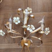 Applique en métal doré