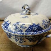 Soupière Gien modèle Delft